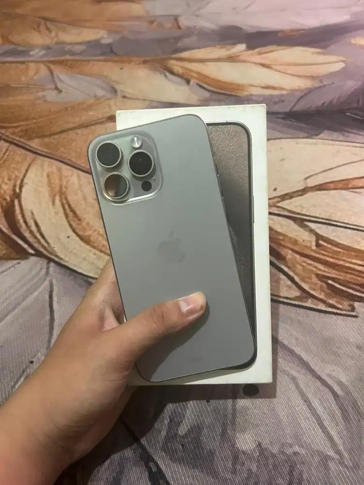Iphone 15 promax 256 minus bercak