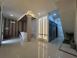 Dijual Ruko Gandeng Full Office Setup – Full Sekat & Interior