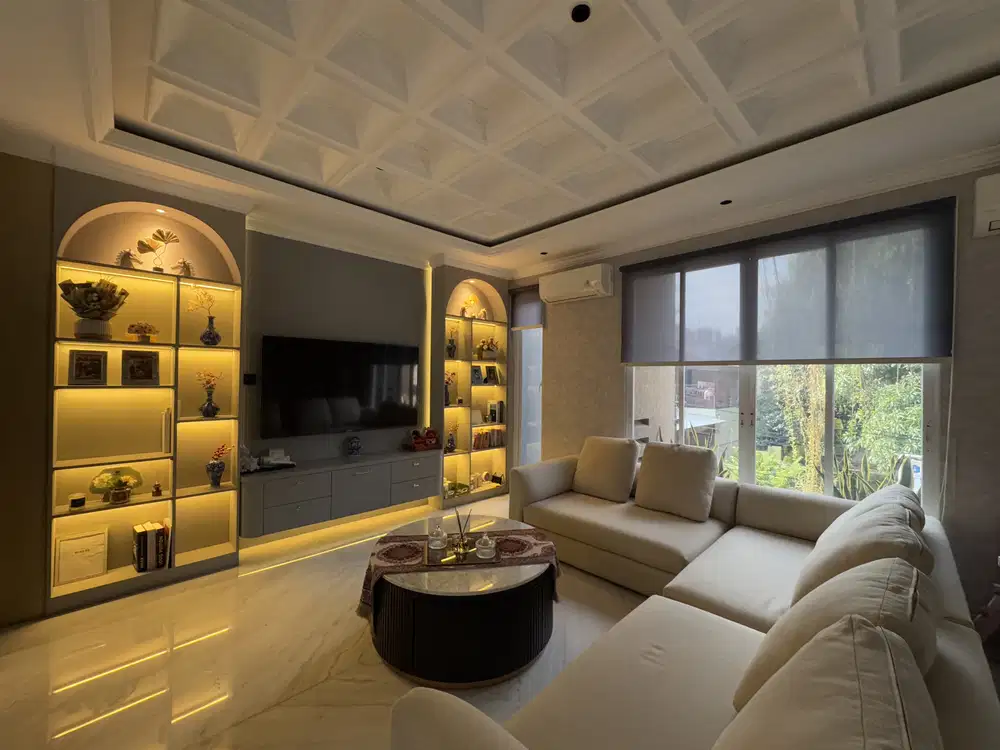 Rumah sunter agung utara 3 lantai 6x21 furnish interior