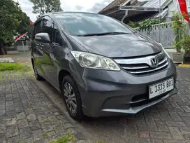Honda Freed E PSD Matic 2013