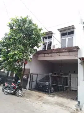 RUMAH MEWAH DI KAYUMAS - RAWAMANGUN