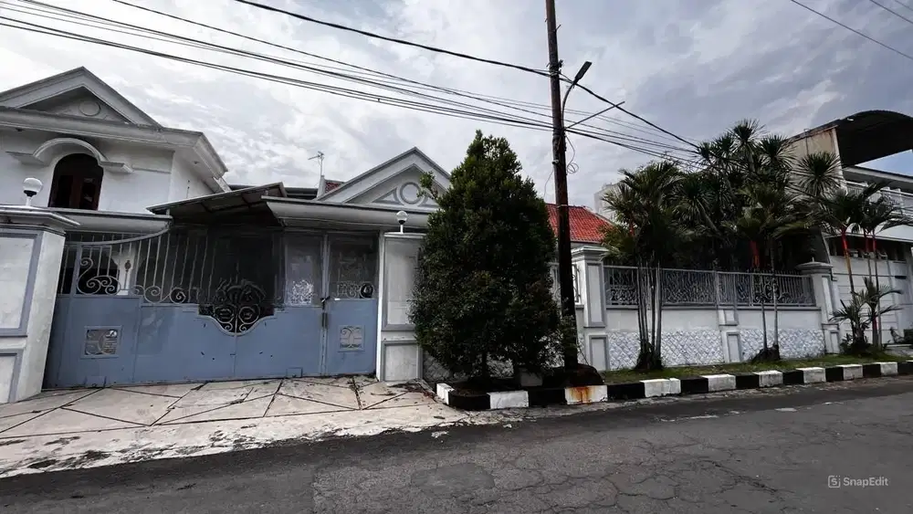 Rumah Jemur Andayani Surabaya dekat Royal Plaza, Gate TOL