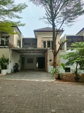 Dijual Rumah Di Serenia Hills Cluster Regent Jaksel