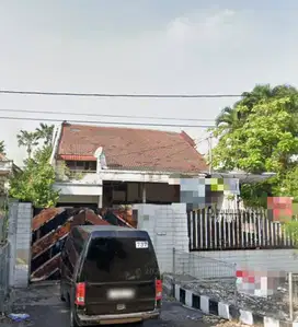 Rumah lama hitung tanah , Lokasi  Komersial  di  area  Surabaya Anjasmoro dekat jl tidar dan Arjuna