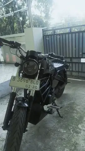 custom bomber 2013