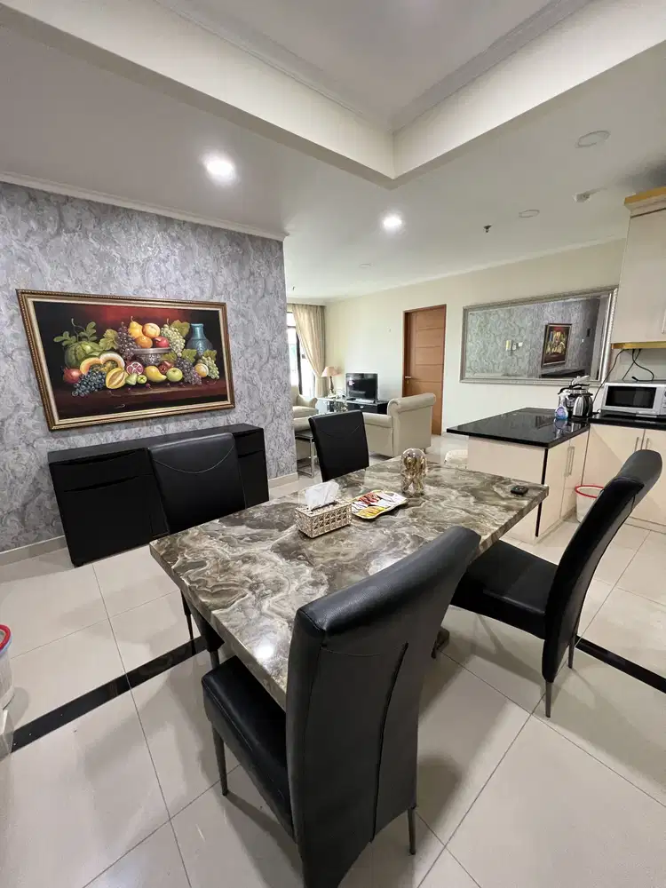 FOR SALE HAMPTONS PARK Pondok Indah 98M2 FULLY FURNISHED SELLING FAST