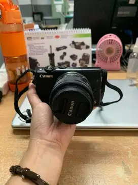 DIJUAL CAMERA CANON M100