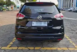 NISSAN XTRAIL 2.5 HITAM MATIC 2015 MULUS