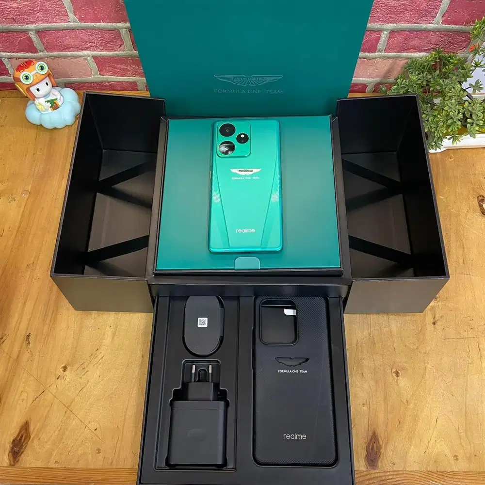 Realme GT 7 Pro 5G 16/512GB aston Martin dream edition Garansi resmi
