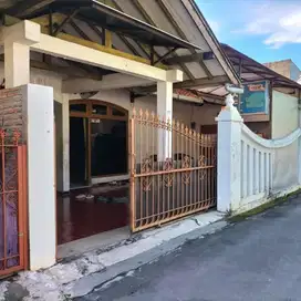 Rumah Luas Murah 2 Lantai di Makamhaji Kartasura