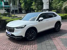 Like New Honda HR-V 1.5 Turbo RS Bensin-AT 2022 Putih LACC
