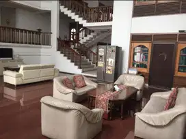 Rumah Raya Darmo Super Komersial, Lokasi Strategis di Darmo, SBY
