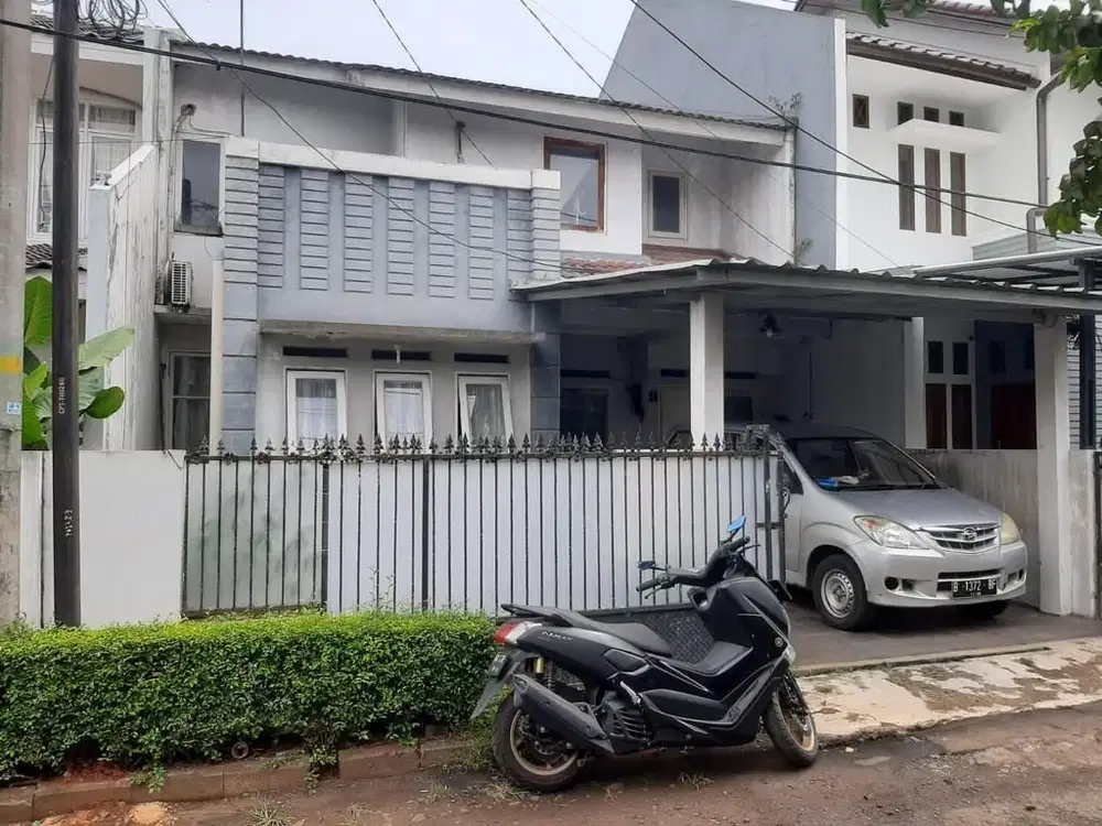 Turun harga di  jual cepat Rumah bintaro sektor  2