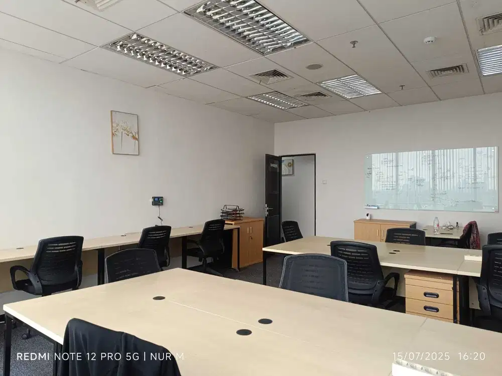 Disewakan kantor fully  Furnished Jl.Gatot Subroto Jakarta Selatan
