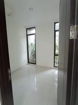 DI SEWAKAN RUMAH Cluster Anantha Avani BSD