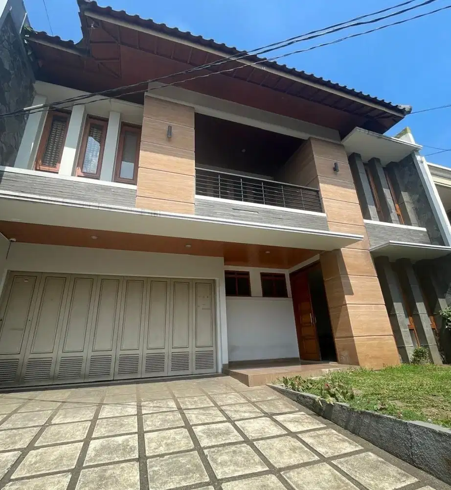 Termurah! Rumah lux batununggal indah bandung tengah