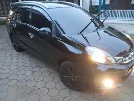 Honda Mobilio E CVT 2014 pemakaian 2015 mulus