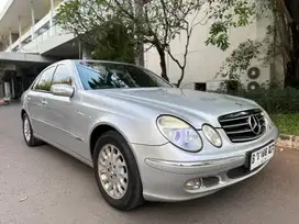 W211 Merc E240 Elegand 2004 AT Silver Antik Mercedesz Benz 2005