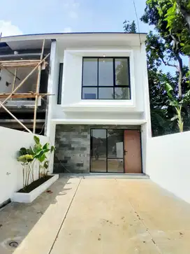 Ready siap huni rumah modern minimalis 10 menit ke tol jatiasih