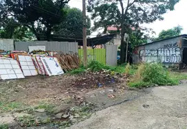 Tanah pinggir jalan lenteng agung arah Depok 1000mtr 135jt/tahun