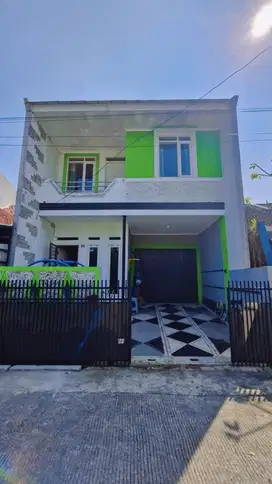 Rumah modern 2lnt kiarasari