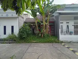 Dijual Rumah bahan murah depan taman di Grand residen city setu