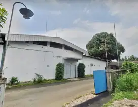 Ex pabrik Tangerang luas 3000 m , kondisi rapi harga murah
