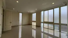 Rumah Kondisi Bgus dan Terawat di Pakuwon Indah, Surabaya Barat For Sale