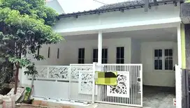 TURUN HARGA – Dijual Rumah di Kemang Pratama 2