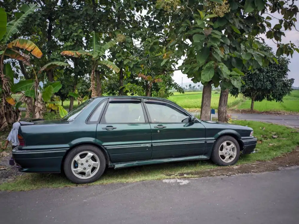 MITSUBISHI ETERNA 2.0 DOHC