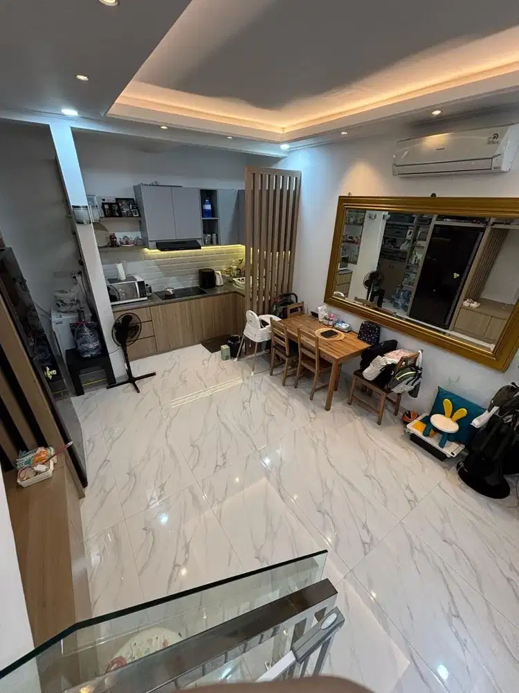DiJual MURAH Rumah di PIK 2 4,5x10 Furnished SIAP HUNI