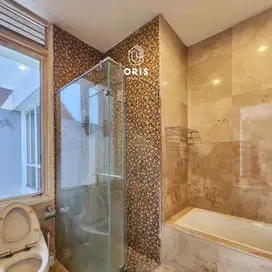 Rumah Siap Huni Dlm Townhouse di Kemang Jakarta Selatan