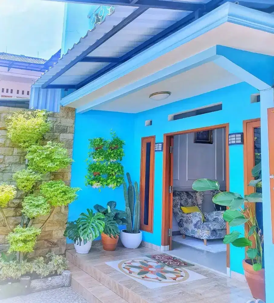 Di jual rumah fully Furnished dalam cluster di kalisari