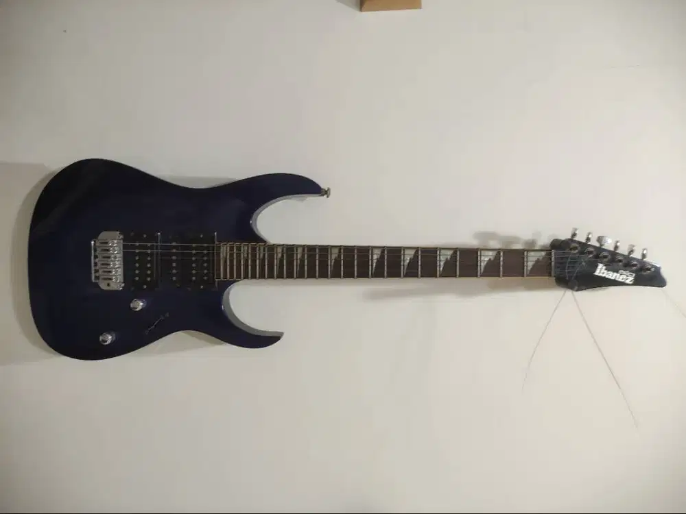 gitar elektrik ibanez