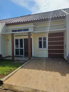 Rumah Siap Huni Strategis 10 Menit ke Stasiun Citayam DP 0 Free Biaya