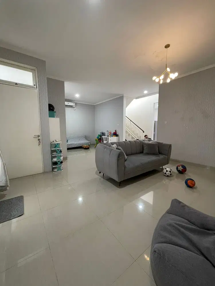 Jual Cepat Rumah Dekat Al Azhar Bintaro Luas 138