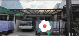 Disewakan Rumah 1.5 lantai di Kelapa Gading
