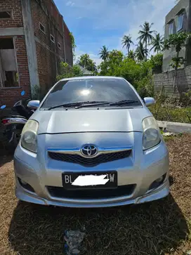 Toyota Yaris 2011 Bensin