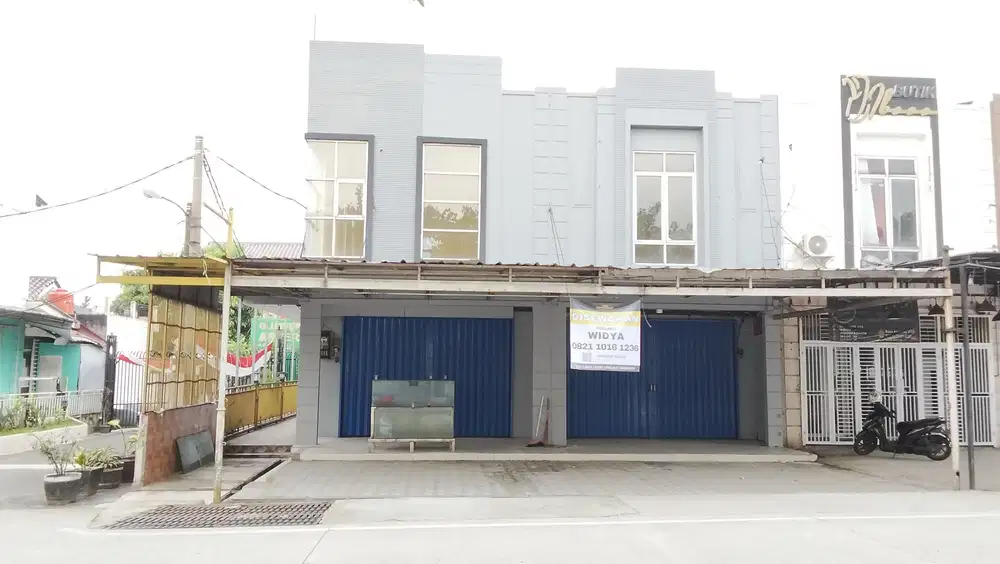 Di Sewakan ruko gandeng  strategis pinggir jalan  di Grand Depok City
