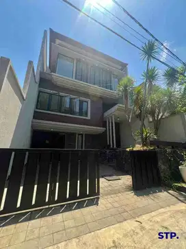 Rumah Araya Galaxy Bumi Permai 3 Lantai dkt Kertajaya Manyar Klampis