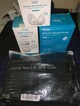 Korset wanita, pompa asi, botol susu, penampung asi