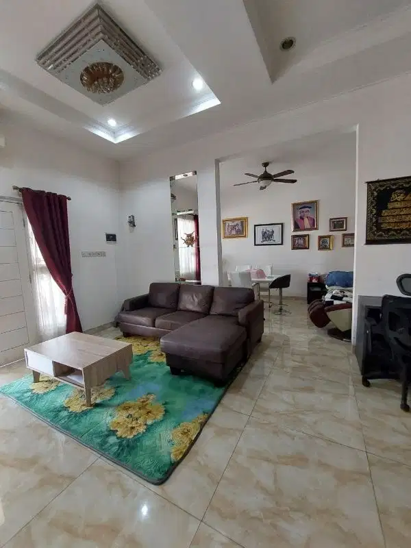 Rumah Bagus Dalam Komplek Harga Menarik Di Petukangan Utara
