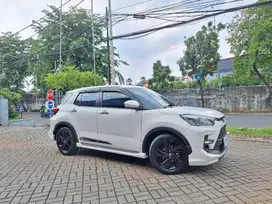 DP 5% Toyota Raize 1.0 G Two Tone Bensin-AT 2021 ZMP