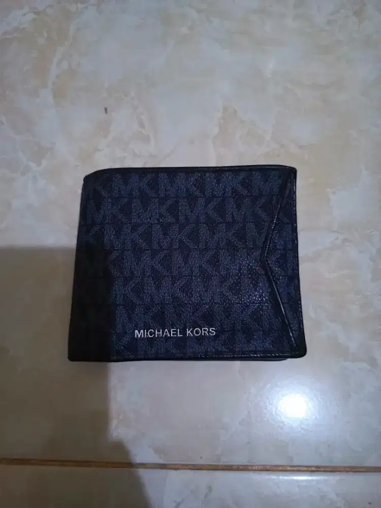 dompet michael kors