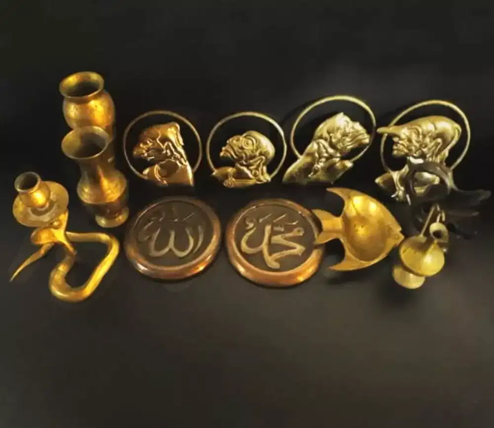 Perabotan Hiasan Kuningan (Krisna)