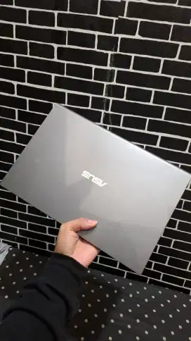 For sale ASUS Ryzen 3