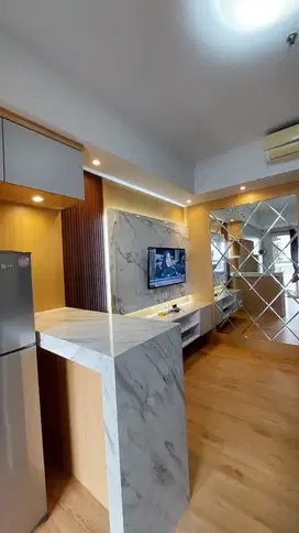 Disewa Apartemen Royal medit Lantai rendah Tower Lavender 2+1 Bed
