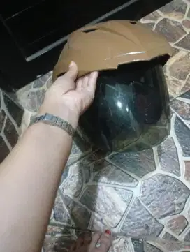 Jual helm merk classic kotor di simpan tak terpakai tinggal di cuci