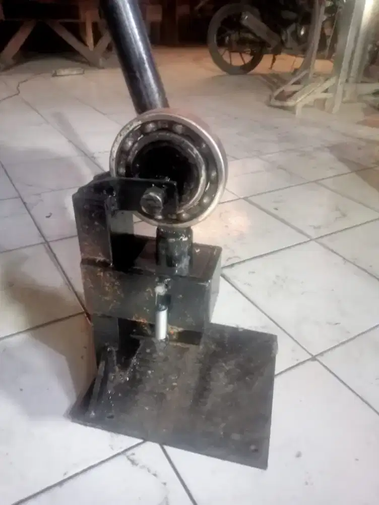 Mesin pon manual