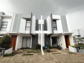 Rumah Industrial di Ciputat dkt Stasiun Dp 5 Juta lgsg Akad